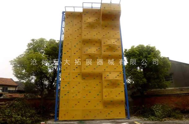 独立攀岩墙