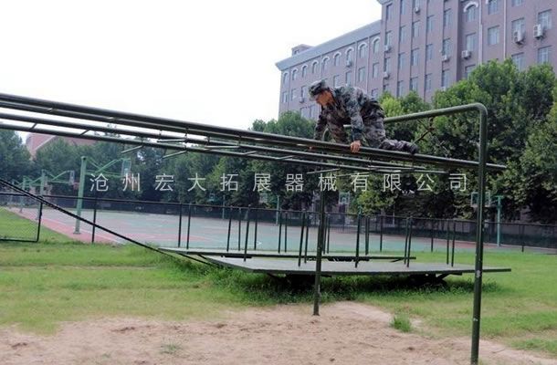 400米渡海登岛