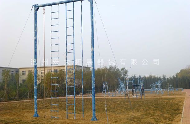 高空拓展器材,高空拓展训练架