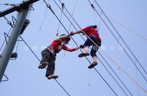 高空拓展器材,高空拓展训练架