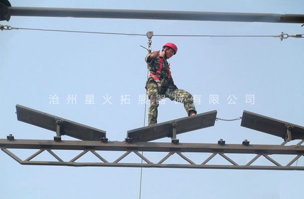 高空拓展器材，高空拓展器械