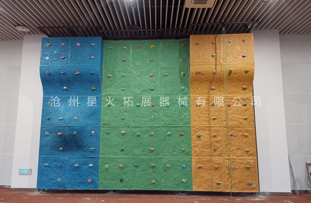 江苏省盐城市体育中心训练场室内攀岩安装完毕客户已验收