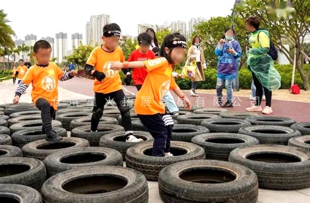 户外极限挑战项目设备